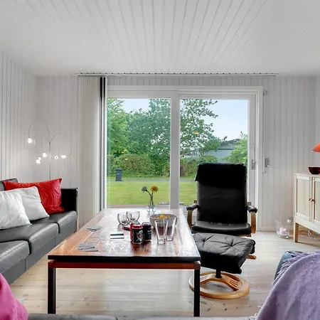Stunning In With Kitchen Hébergement de vacances